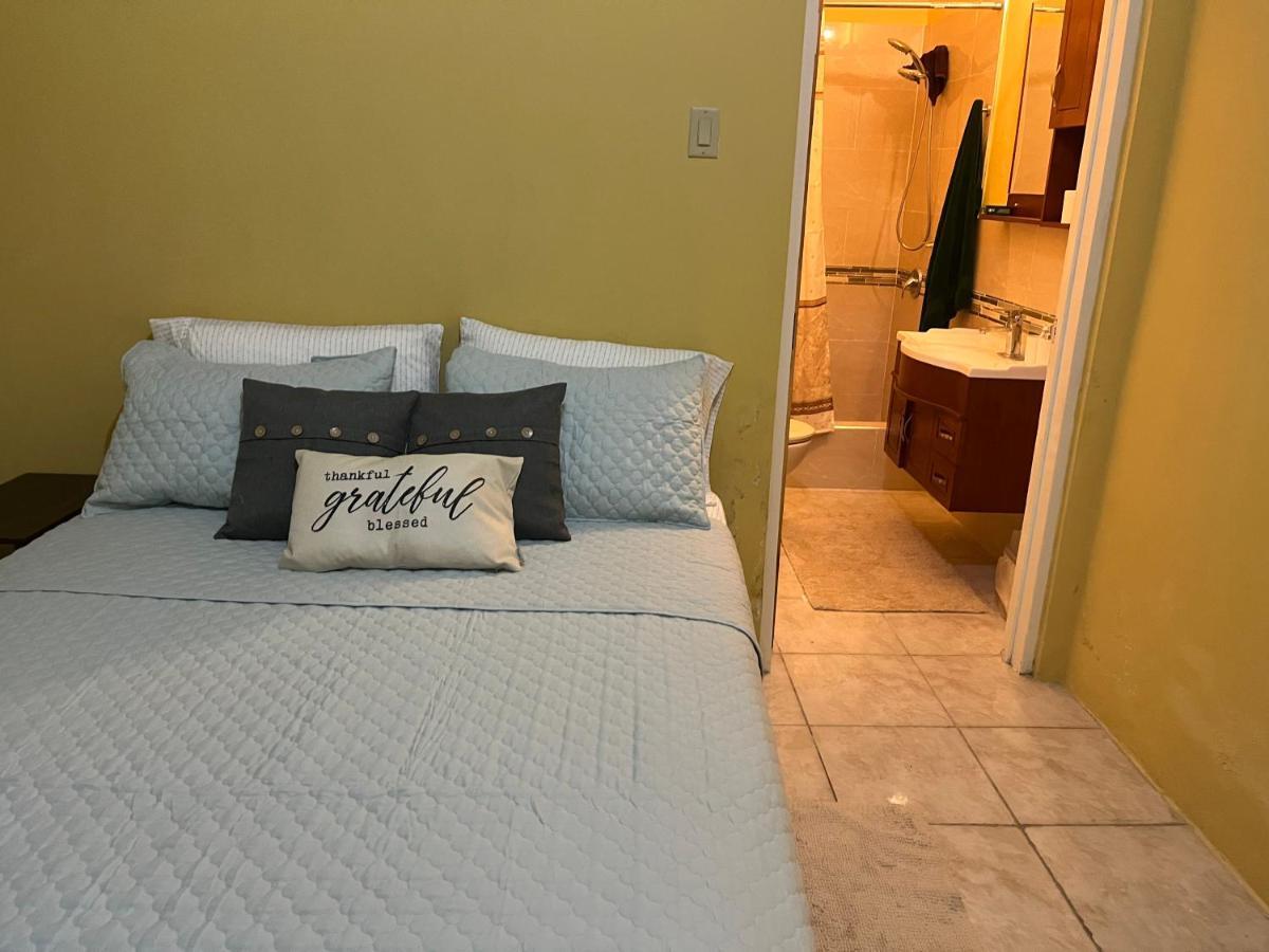 St Bess Comfort Style Black River Exterior foto